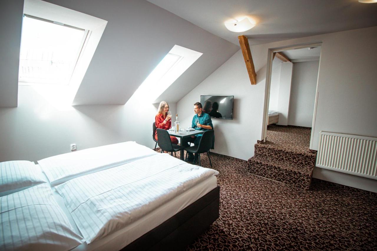 Hotel Brixen Prag Eksteriør billede